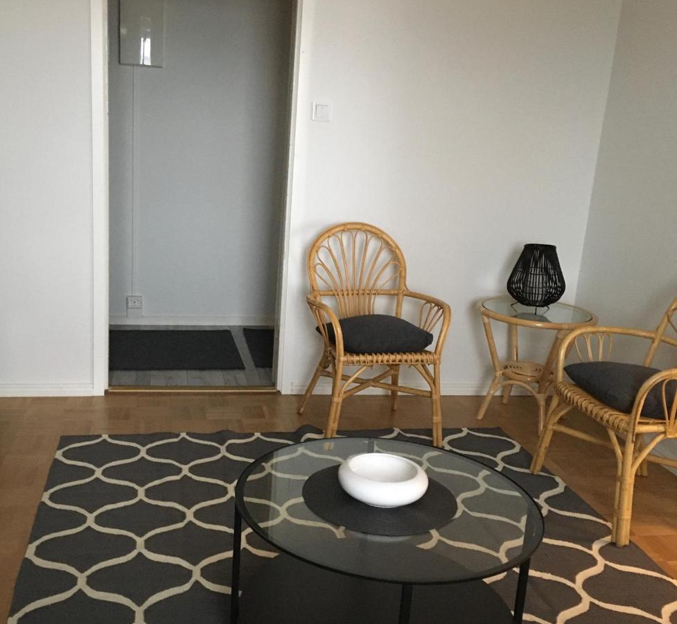 Ferienwohnung Viihtyisae Asunto Keskustassa Palvelujen Laehellae Heinola Exterior foto